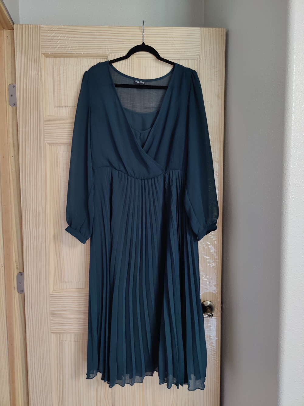 City Chic Teal Pleated Midi Dress